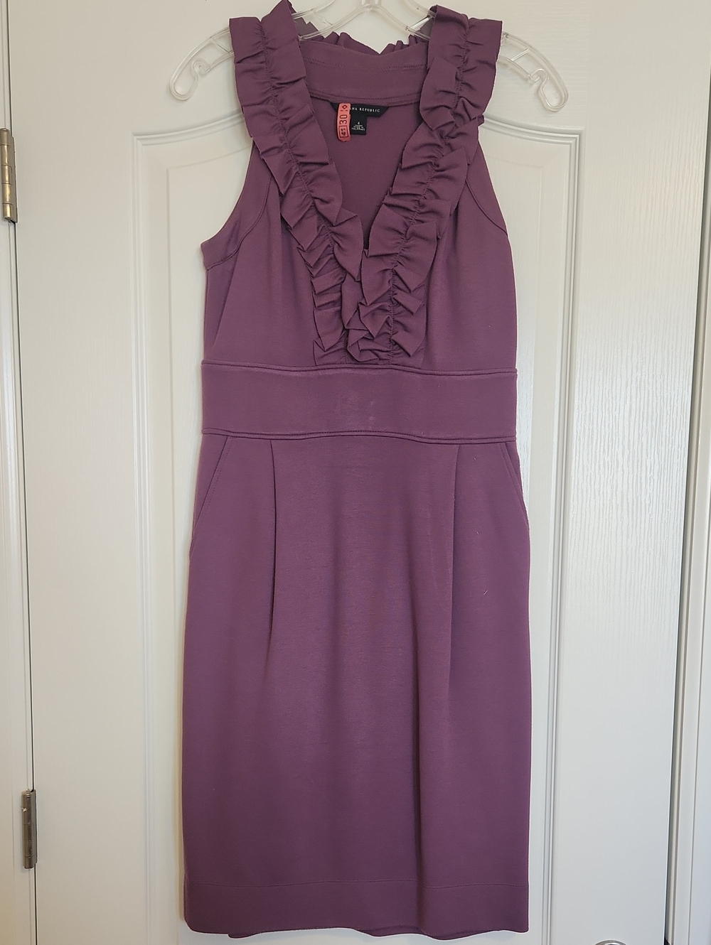 Banana Republic Ruffled V-Neck Sleeveless Midi Dress in Plum